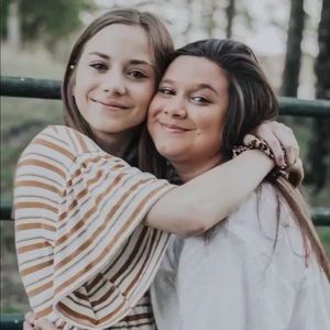 Meet your Posher, Ambrea